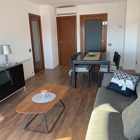 And Elegant Apartment. Apartamento